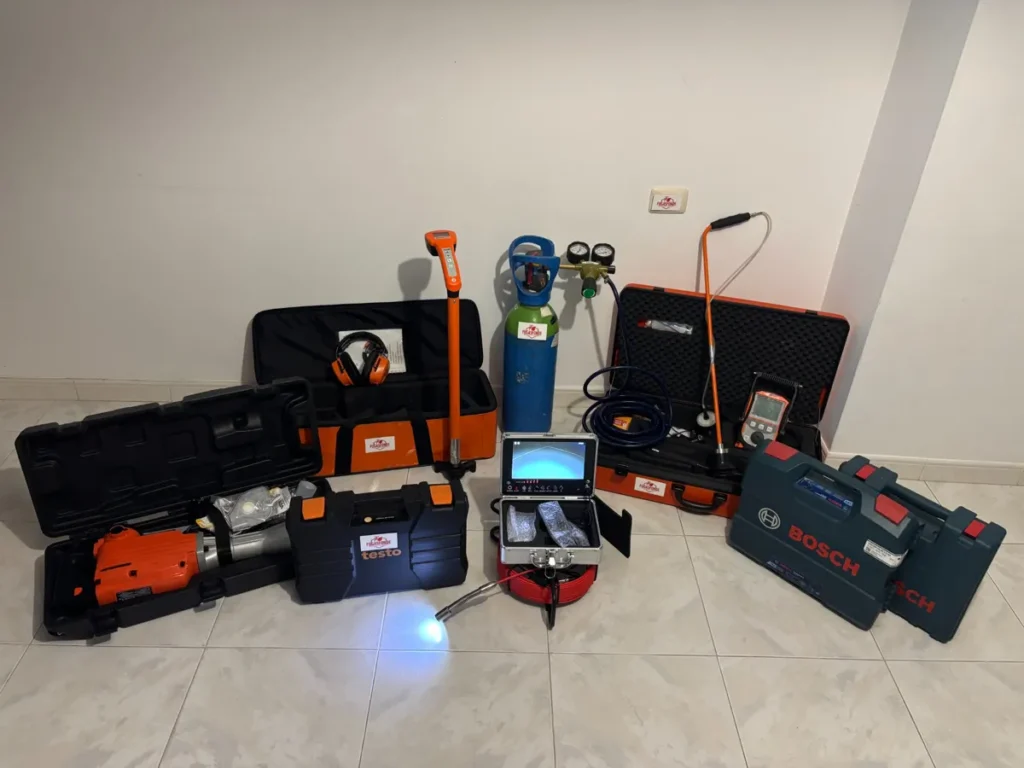 Herramientas y tecnología utilizada por nuestros fontaneros para detectar fugas de agua ocultas en Ourense